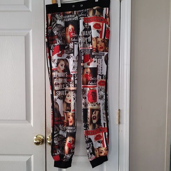 Special One International magazine  lightweight joggers  Sz L - Picture 1 of 10